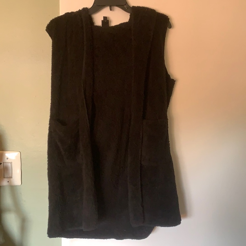 black teddy vest
